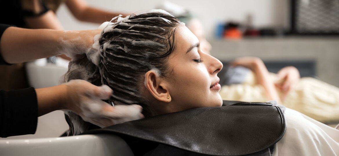 trattamento per togliere la tinta ai capelli